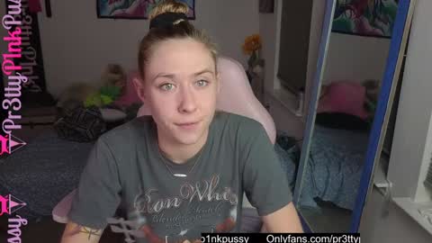 Evangeline Eva Darling online show from 10, 9, 2025