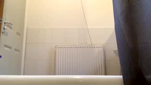 pr3ttyxlu5h online show from 5, 1, 2025