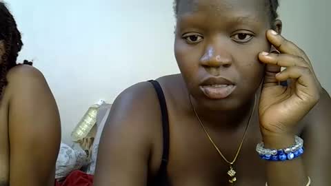 Snapshot of precious_gift chatting on 9, 11, 2025 precious_gift online show from 9, 11, 2025