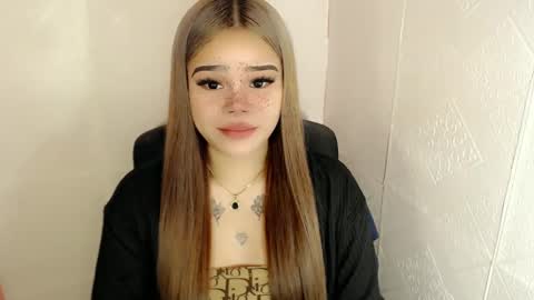 MAXXINE online show from 22, 2, 2025