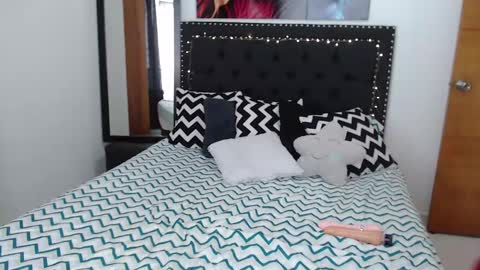 ---- online show from 7, 2, 2025