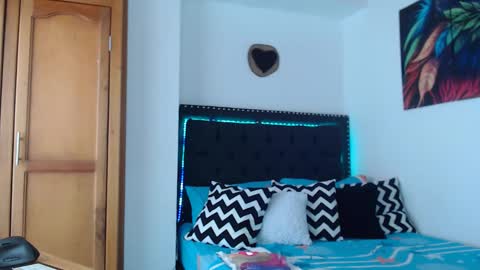 ---- online show from 6, 2, 2026