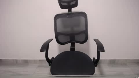 Plux online show from 1, 2, 2025