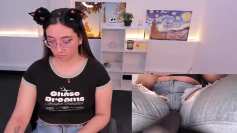 Camila  online show from 4, 10, 2025