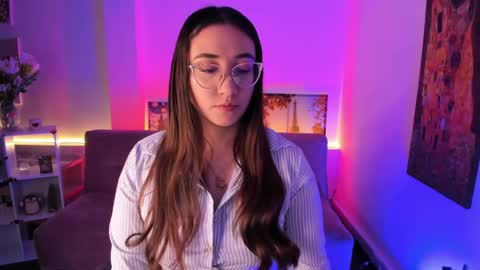 Camila  online show from 7, 5, 2026