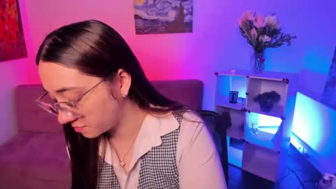 Snapshot of press_anykey chatting on 3, 6, 2026 Camila online show from 3, 6, 2026