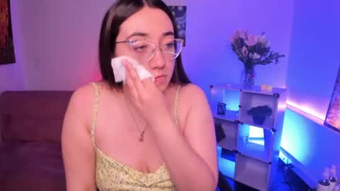 Snapshot of press_anykey chatting on 17, 6, 2026 Camila online show from 17, 6, 2026
