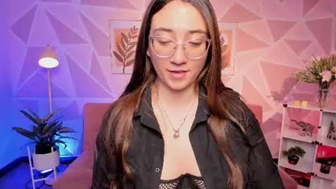Camila  online show from 17, 7, 2026