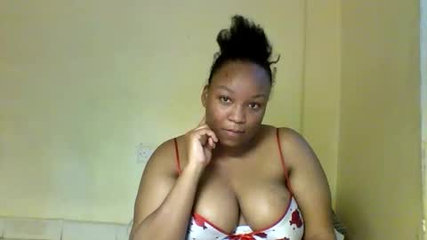 Prettie diva online show from 11, 10, 2025