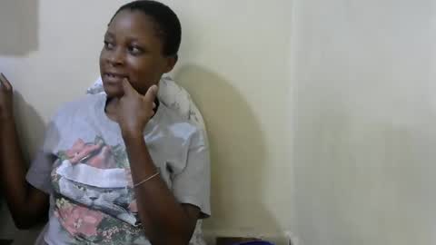 Snapshot of prettie_tesh chatting on 2, 2, 2025 prettie_tesh online show from 2, 2, 2025