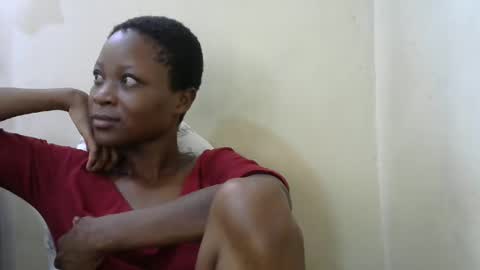 Snapshot of prettie_tesh chatting on 8, 3, 2025 prettie_tesh online show from 8, 3, 2025