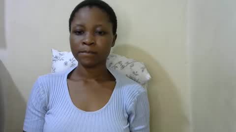 Snapshot of prettie_tesh chatting on 12, 3, 2025 prettie_tesh online show from 12, 3, 2025