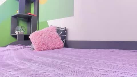 Snapshot of pretty__victoria chatting on 12, 3, 2026 Lady vikki online show from 12, 3, 2026