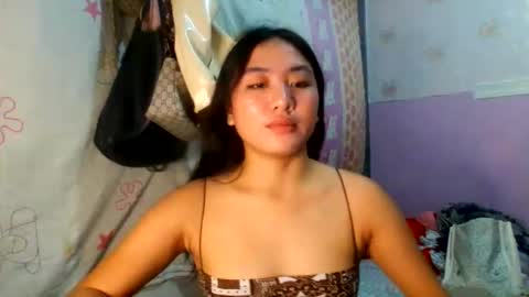 pretty_am online show from 5, 12, 2025