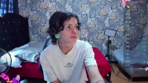 pretty_cristal22 online show from 2, 8, 2026