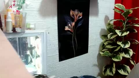 Snapshot of pretty_elennah21 chatting on 6, 5, 2026 elennah online show from 6, 5, 2026