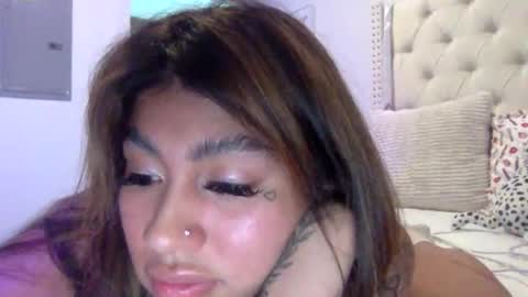pretty_girl828687 online show from 29, 4, 2026