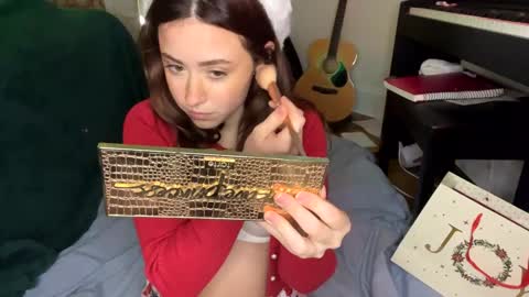 Sophie  online show from 18, 12, 2024