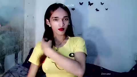 Snapshot of pretty_lady_kitty chatting on 6, 11, 2025 pretty_lady_kitty online show from 6, 11, 2025