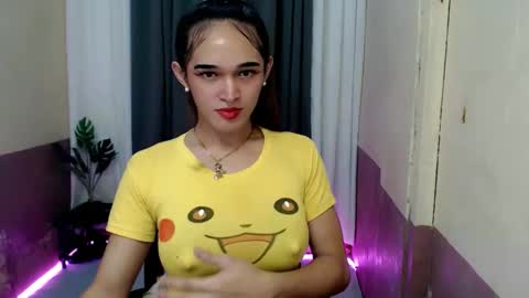Snapshot of pretty_lady_kitty chatting on 20, 4, 2026 pretty_lady_kitty online show from 20, 4, 2026