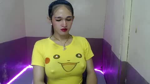 Snapshot of pretty_lady_kitty chatting on 23, 4, 2026 pretty_lady_kitty online show from 23, 4, 2026