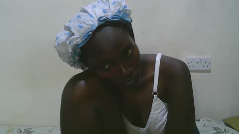 Snapshot of pretty_leila1 chatting on 11, 2, 2026 pretty_leila1 online show from 11, 2, 2026