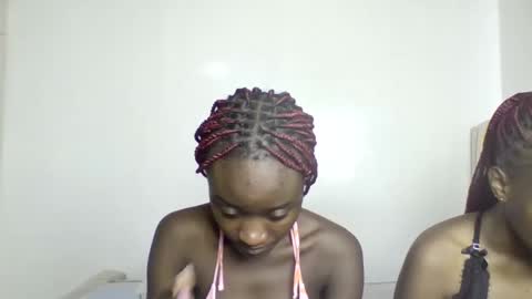 pretty luv1 online show from 19, 3, 2026