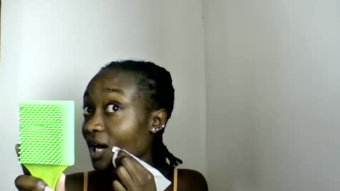 pretty luv1 online show from 18, 6, 2026