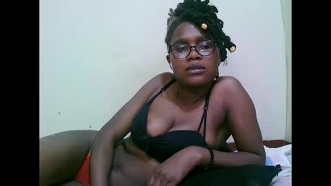 pretty_mellan online show from 1, 2, 2025