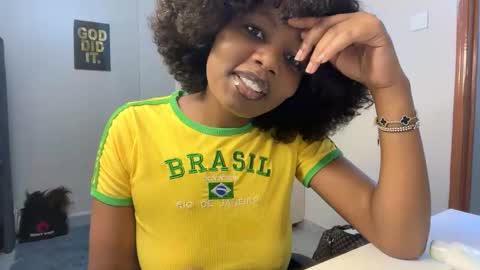 Snapshot of pretty_peaches chatting on 13, 1, 2026 Pretty peaches online show from 13, 1, 2026