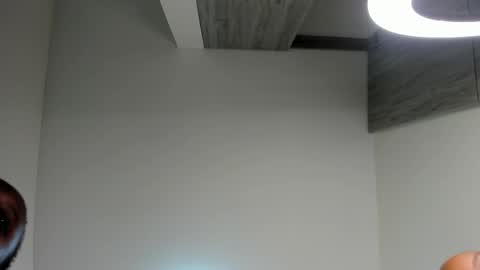 pretty_peshy online show from 19, 4, 2026