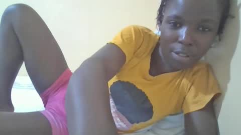 pretty_petite_ebony online show from 6, 3, 2025