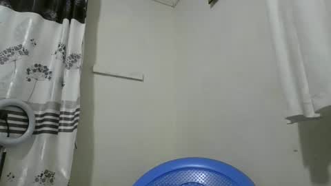 pretty_petite_ebony online show from 17, 11, 2025