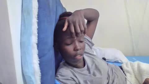 pretty_petite_ebony online show from 4, 5, 2026