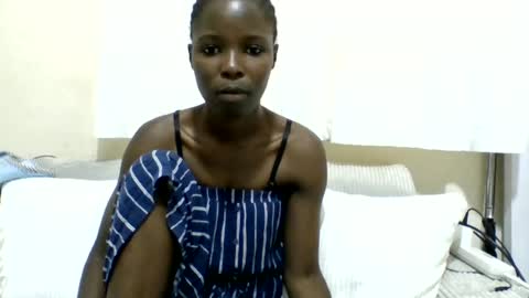 Snapshot of pretty_petite_ebony chatting on 2, 7, 2026 pretty_petite_ebony online show from 2, 7, 2026