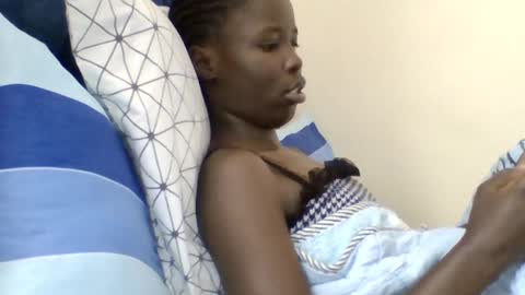 Snapshot of pretty_petite_ebony chatting on 9, 7, 2026 pretty_petite_ebony online show from 9, 7, 2026