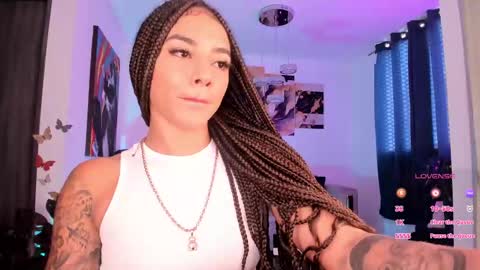 pretty_pettite online show from 10, 2, 2025