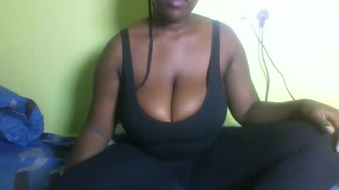 Snapshot of pretty_sassy2 chatting on 13, 10, 2025 sassy online show from 13, 10, 2025