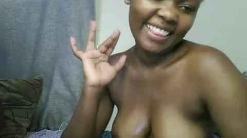 Snapshot of pretty_shanz chatting on 17, 10, 2025 pretty_shanz online show from 17, 10, 2025