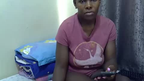 pretty_sheanna online show from 11, 11, 2025