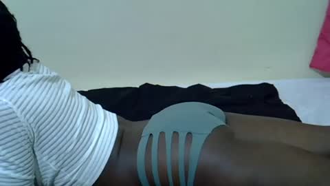 Snapshot of pretty_swirl chatting on 19, 6, 2026 Twirl online show from 19, 6, 2026