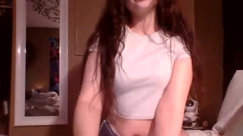 prettybaby22 online show from 8, 2, 2025