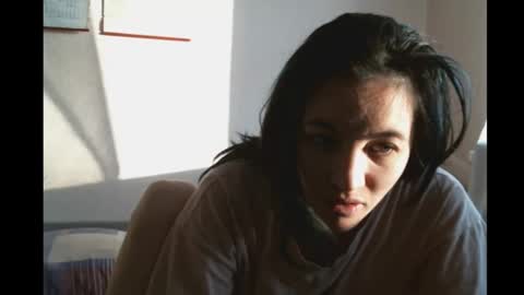 Bella online show from 22, 2, 2025