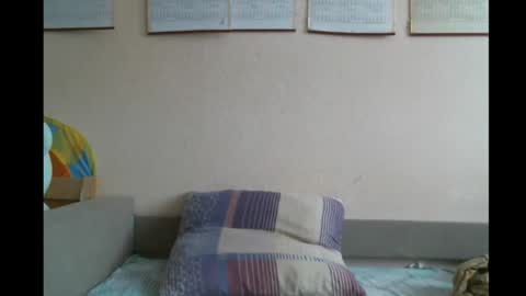 Bella online show from 27, 2, 2025