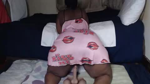 Snapshot of prettyblack25 chatting on 15, 5, 2026 Cindy online show from 15, 5, 2026