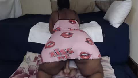 Snapshot of prettyblack25 chatting on 17, 5, 2026 Cindy online show from 17, 5, 2026