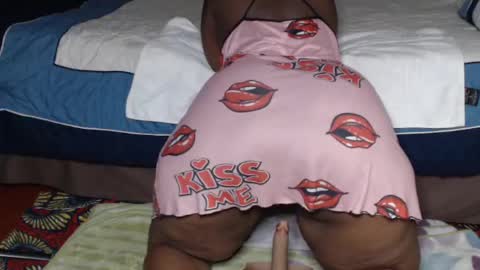 Snapshot of prettyblack25 chatting on 25, 7, 2026 Cindy online show from 25, 7, 2026