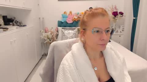 Snapshot of prettyblackeyes chatting on 6, 2, 2025 wilma online show from 6, 2, 2025