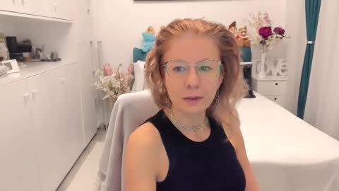 Snapshot of prettyblackeyes chatting on 9, 2, 2025 wilma online show from 9, 2, 2025