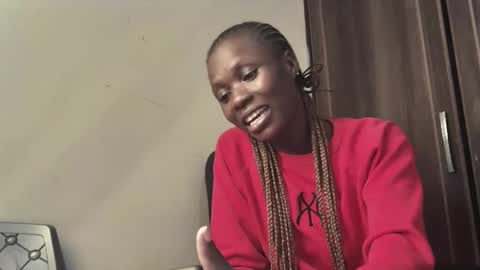 Vee online show from 31, 10, 2025